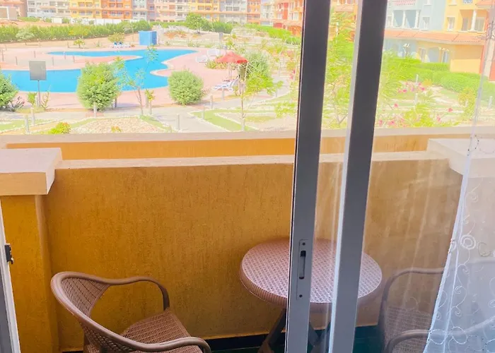 Porto Family With Pool View Apartment *